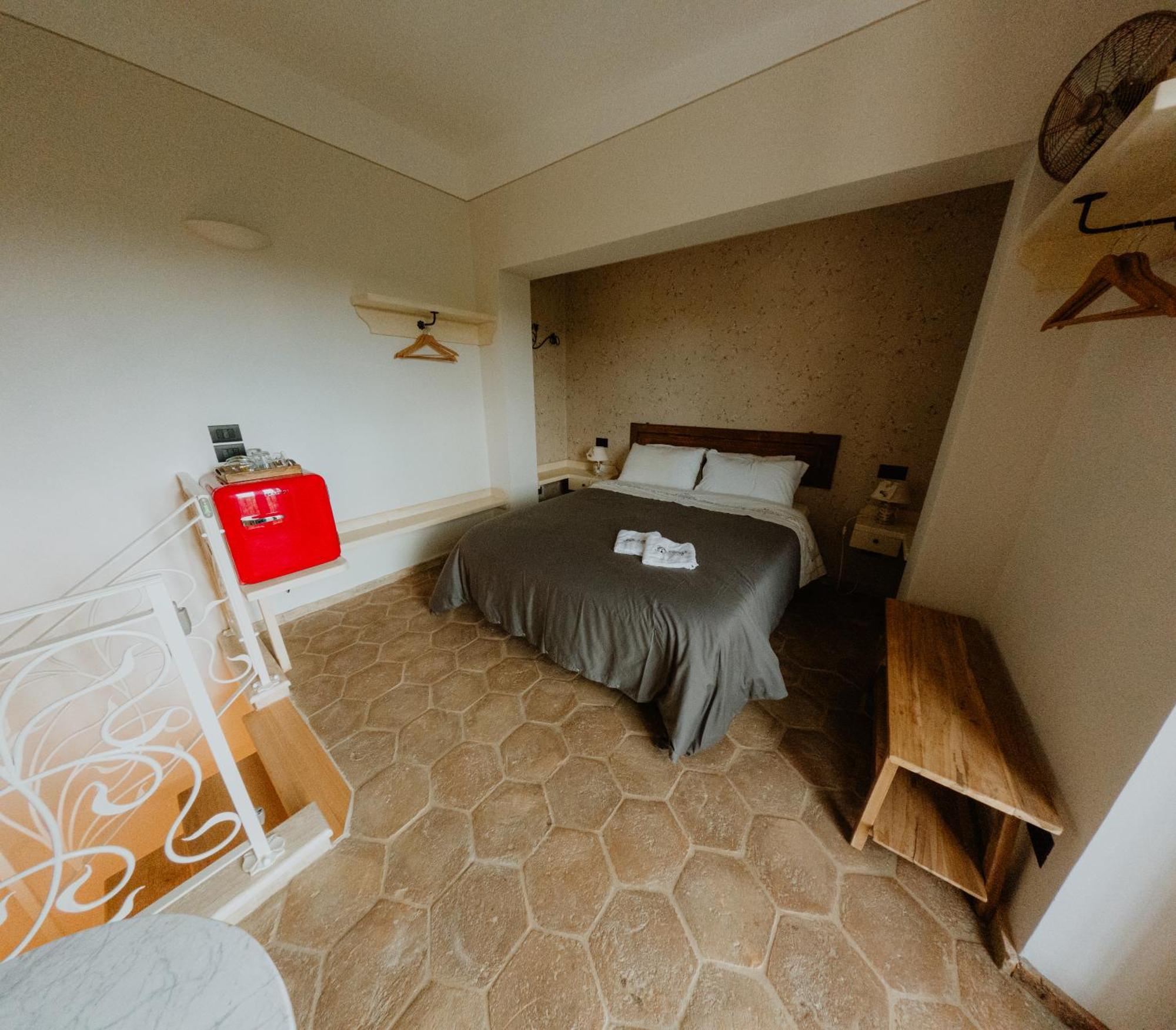 La Casa Delle Api Bed & Breakfast ออฟฟิดา ภายนอก รูปภาพ